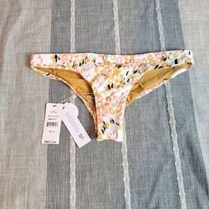 NWT- PILYQ  Minx Reversible Bikini Bottoms